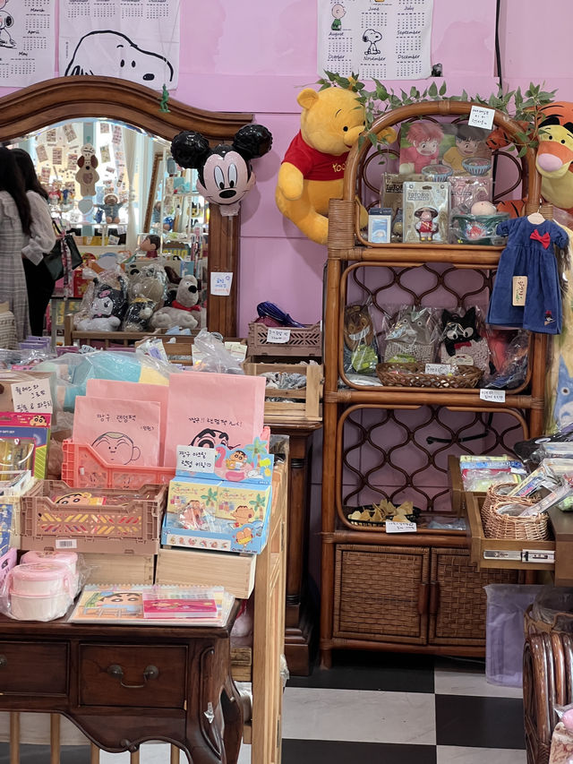 🧸 청주 성안길 키덜트 감성 폭발! ‘유니랜드’✨ 