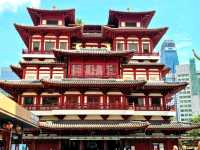 Discover the Buddha Tooth Relic Temple