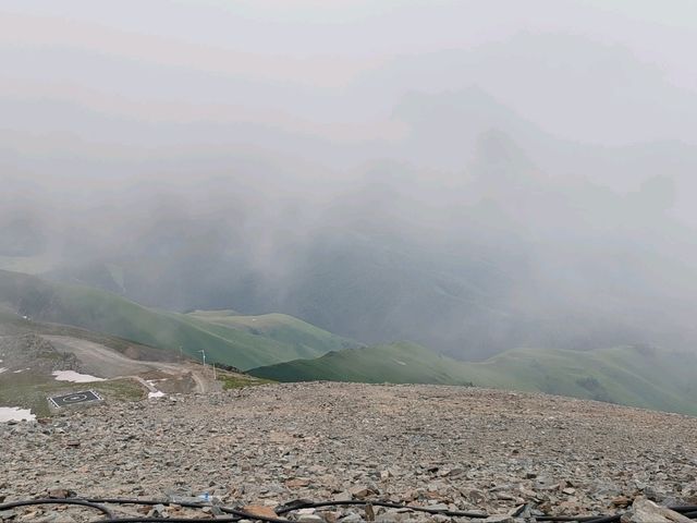 From Wangyun Tai to Yunxiao Feng: A Journey Through Mist and Majesty  