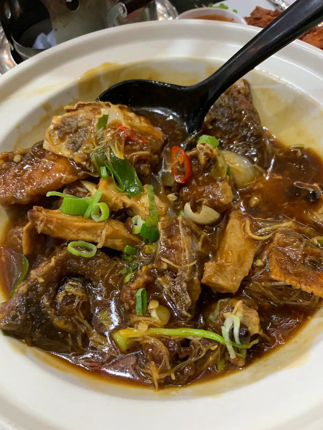 From Coconut Tom Yum to Crispy Pork—Hongti’s Flavor Parade