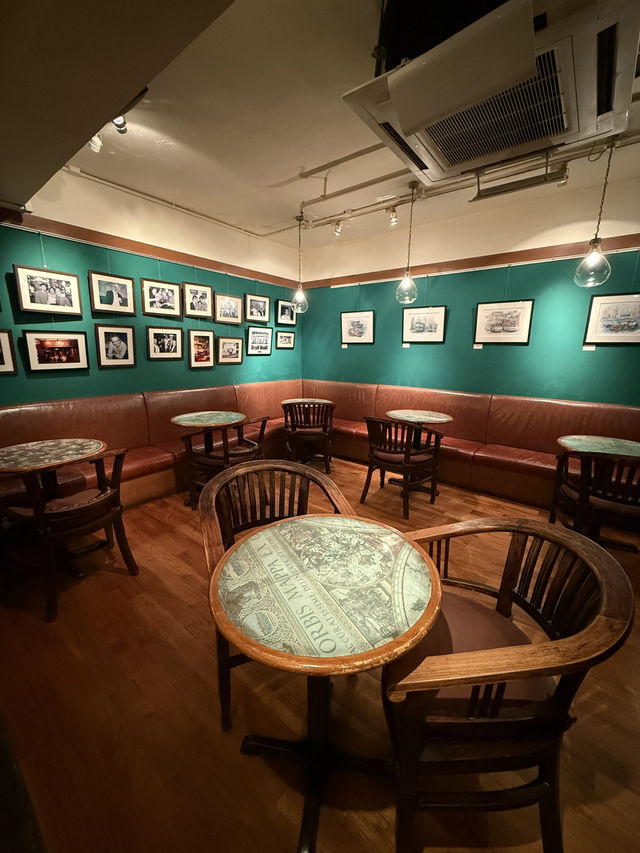 蘇豪隱世英倫餐酒館
