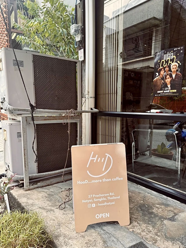 HooD CAFE คาเฟ่สไตล์เรโทรหาดใหญ่