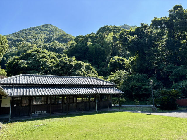 三角宇城市國際交流村傳統工藝館 ＆ 三角西港展望所：歷史與風景的雙重饗宴
