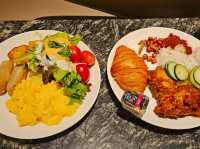A had a good rest, food and shower at Plaza Premium Lounge, KLIA