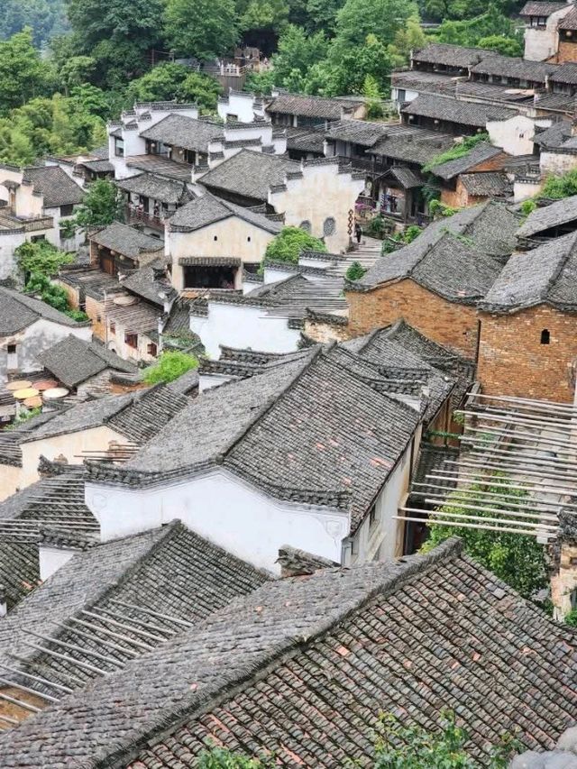 “Huangling — The Sky‑Terrace Harvest Village”