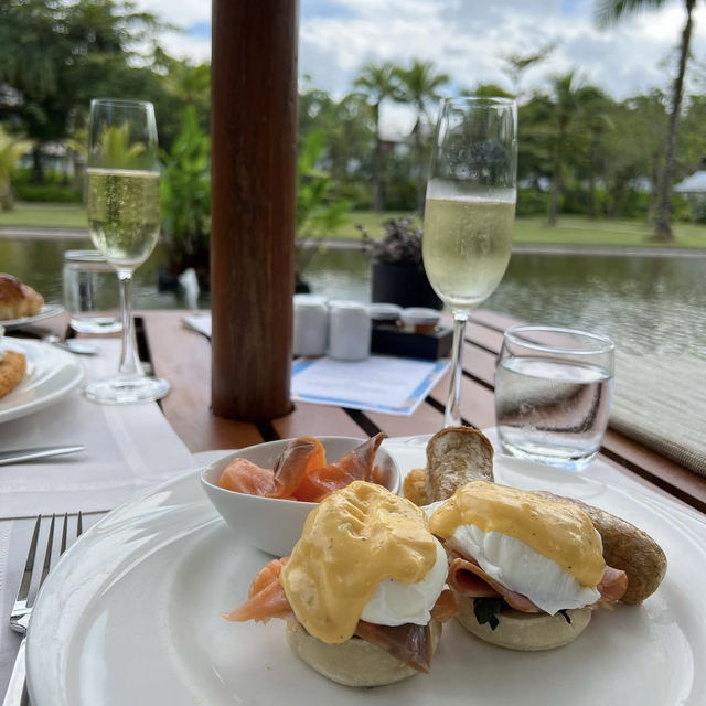 ワインと料理のペアリングを楽しめる野外レストラン🇹🇭 ワインと料理のペアリングを楽しめる野外レストラン🇹🇭