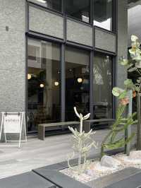 타이난 Korokoro Coffee — 소박한 디저트 맛과 여유가 있는 안평 카페