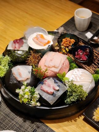 Luxurious Japanese Course Meal at Sapporo Pyeongchon Branch