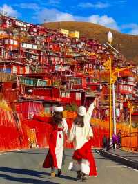 ⛰️ Larung Gar Buddhist Academy (Seda) 🇨🇳✨
