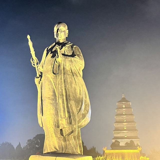 🕰 Day Trip in Xi’an — From Tang Dynasty Heritage to Modern Lights