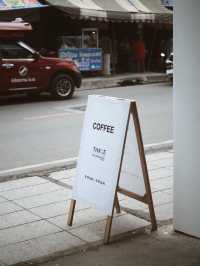 THREE NAKHANIK คาเฟ่ใจกลางเมืองเชียงใหม่