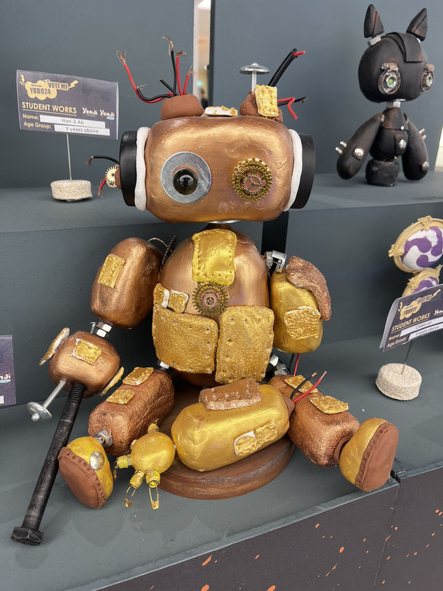 Rust & Retro: Handcrafted Clay Robot Exhibition by Young Creators