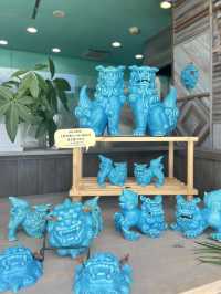 晴天下悠閒逛瀨長島建築群  