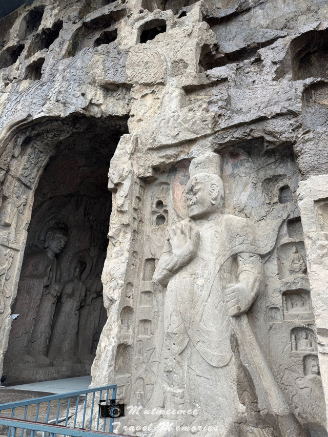 🗿 Longmen Grottoes 