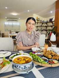ร้านอาหารเหมือนฝัน ไทยคูซีน ลำพูน