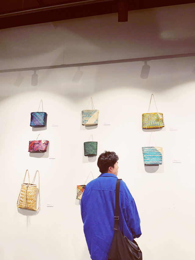 👜 Maori Village Museum: Where Woven Bags Carry Ancient Souls! 🌿