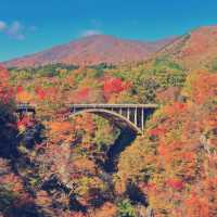 A Palette of Fire and Stone: My Solo Hike Through Naruko Gorge, Miyagi