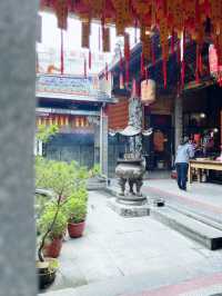 豐原最早的廟宇，宮內有嘉慶年間的文物喔！