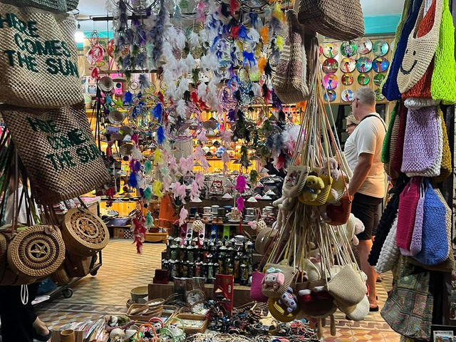 🏛️ Hoi An for History Lovers — A Living Museum of Cultures 🏛️ Hoi An for History Lovers — A Living Museum of Cultures