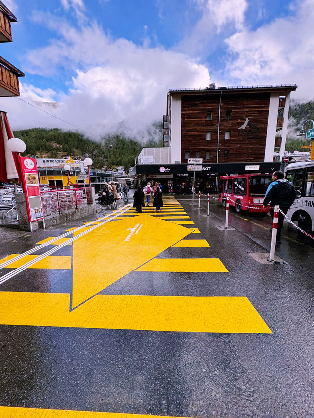 Scenic Train Adventure: Gornergrat Express 🚞🌄