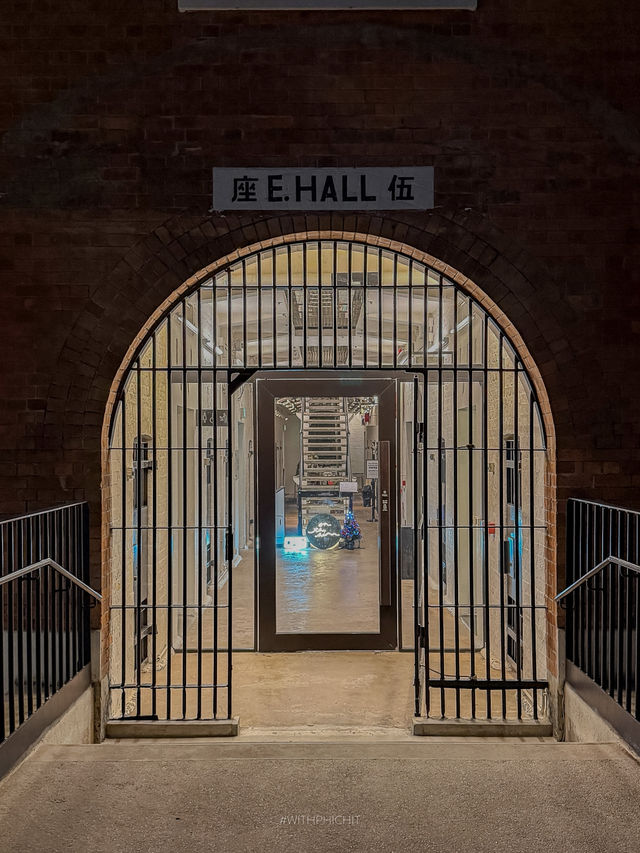 On The Hill: คาเฟ่คุกเก่าใจกลาง Central 🌁 On The Hill: คาเฟ่คุกเก่าใจกลาง Central 🌁