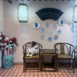 Stop by and sample the delicious Malaysian cuisine at Bakul Cheh Cha.