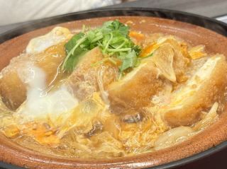 【고텐바 아울렛 맛집 추천】 '타무라 긴카츠테이' 필수 코스! 겉바속촉, 국물이 끝내주는 하코네의 전설적인 맛, 두부 돈카츠 나베!.
