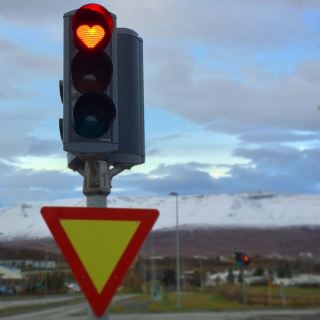​[Iceland · Akureyri] Maxed Out on Romance! A Breathtakingly Lovely Northern Town.