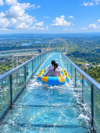 China Has a Glass Water Slide That Looks Absolutely Unreal! | OMG Heartbeat Park Hangzhou