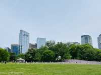 Strolling Through Boston Public Garden & Common: City Views and Historic Vibes 🌳🏙️