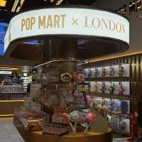 The most  vibrant store offering a wide range of trendy blind-box collectible toys.