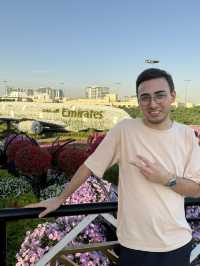 Dubai Miracle Garden: A Floral Wonderland! 🌸✨🇦🇪