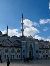Grand Çamlıca Mosque