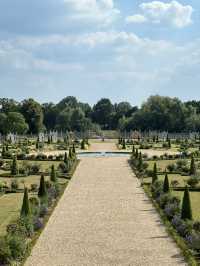 Hampton Court Palace: A Royal Time Capsule
