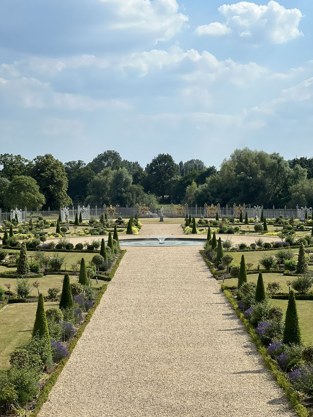 Hampton Court Palace: A Royal Time Capsule