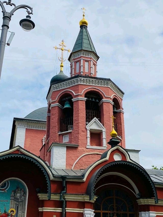 Church of St. George the Victorious in Starye Luchniki: A Hidden Spiritual Corner of Moscow