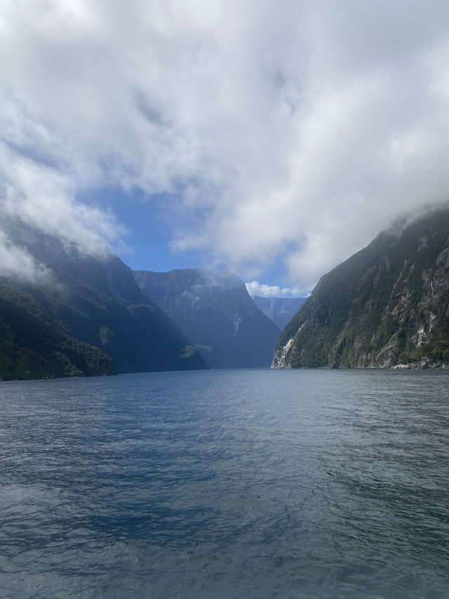 Milford sound 