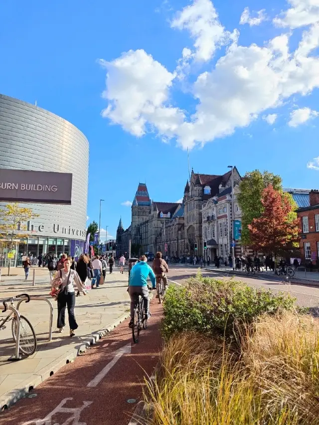 Review Title: Where Red Brick Meets Quiet Majesty — A Stroll Through Manchester’s Academic Heart