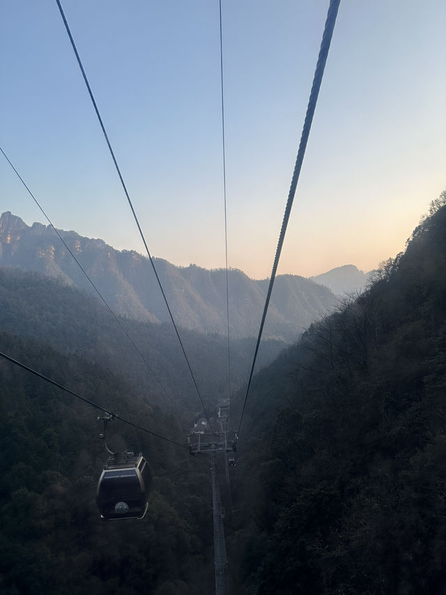 Путешествие в Чжанцзяцзе Путешествие в Чжанцзяцзе