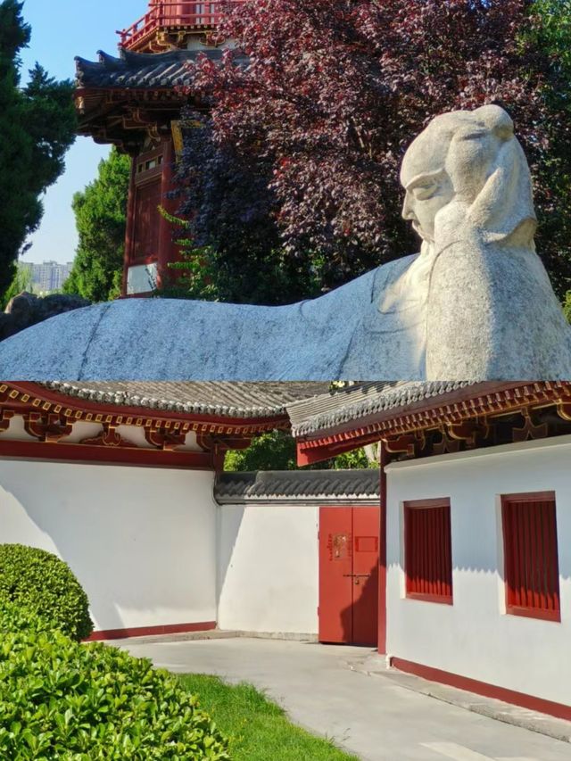 不愧是西安的公園，又有底蘊又有風景