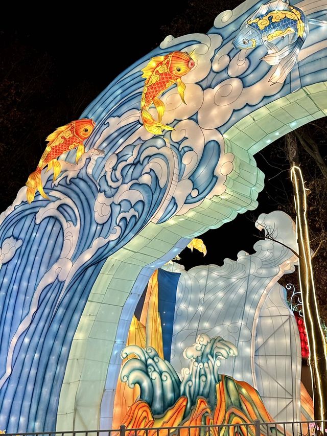 這真的在鄭州沉浸式夜遊彩燈主題樂園