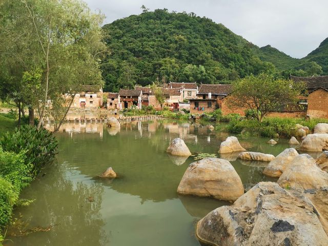 蘭溪勾藍瑤寨。