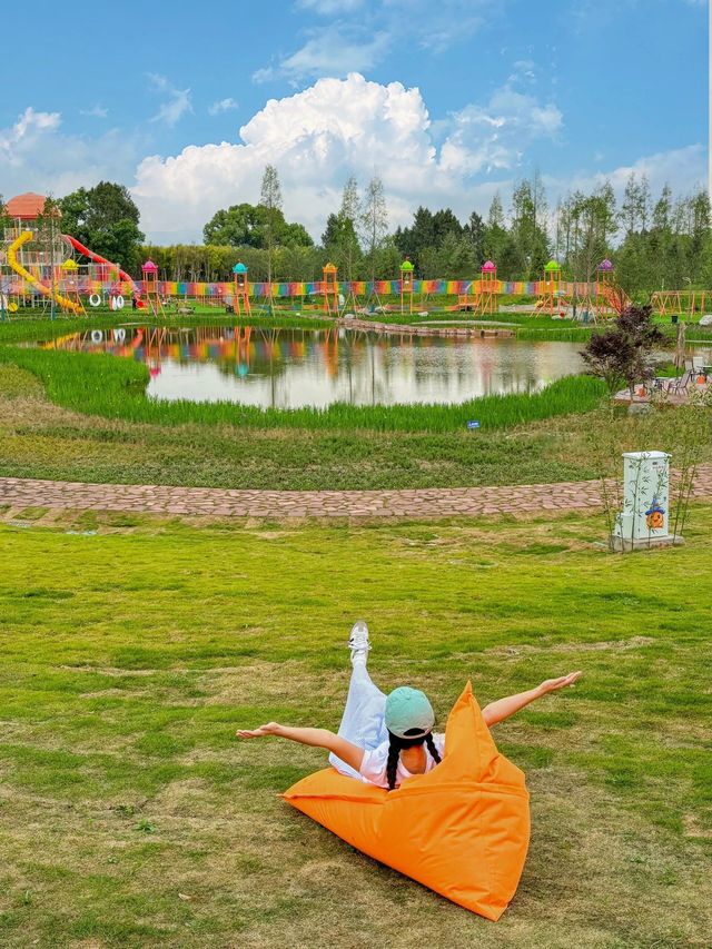 成都！！新開的！！女孩子喜歡的夢幻樂園🎠||發朋友圈都以為我去了童話世界裡，