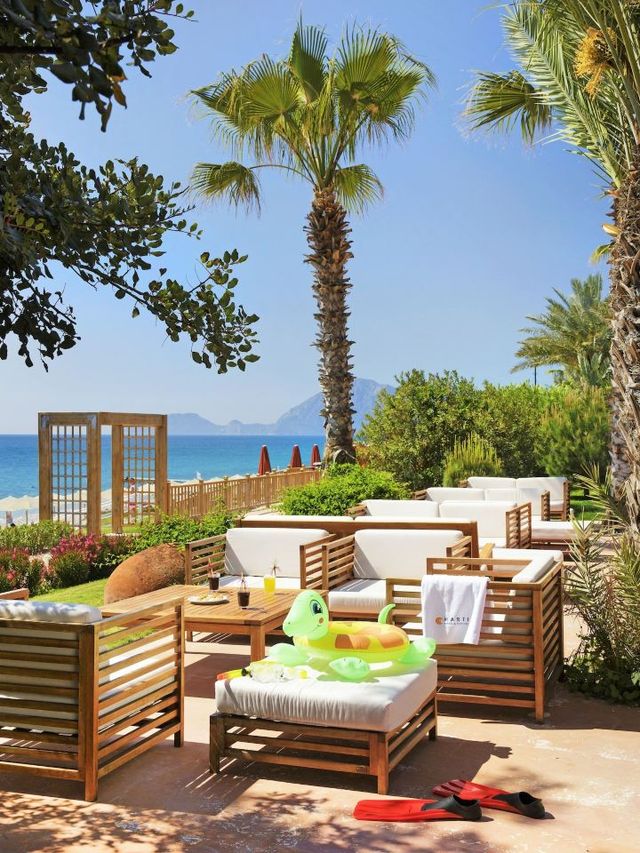 🌟🏨 Antalya's Hidden Gem: Marti Myra Stay! 🌴✨