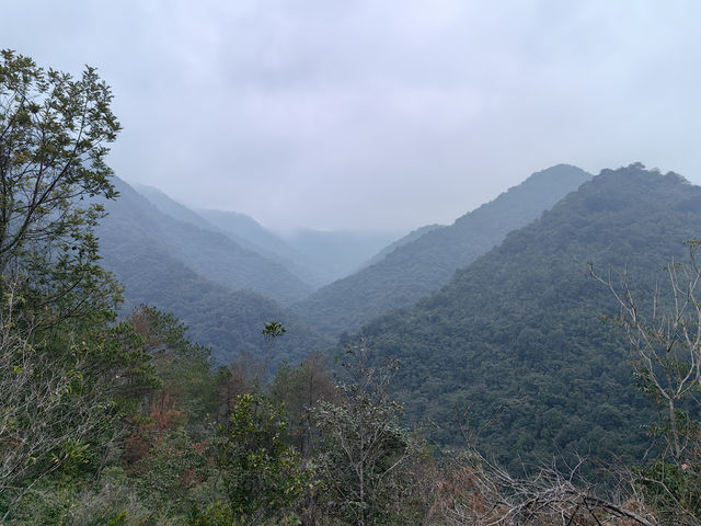 隐藏于光影间的山水秘境-广东梅州瑞丰祥民宿