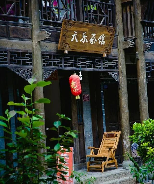 藏不住了！川北这个千年古城，夏天避暑，巴适得很！