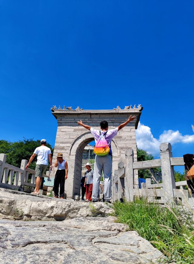 青州雲門山極頂