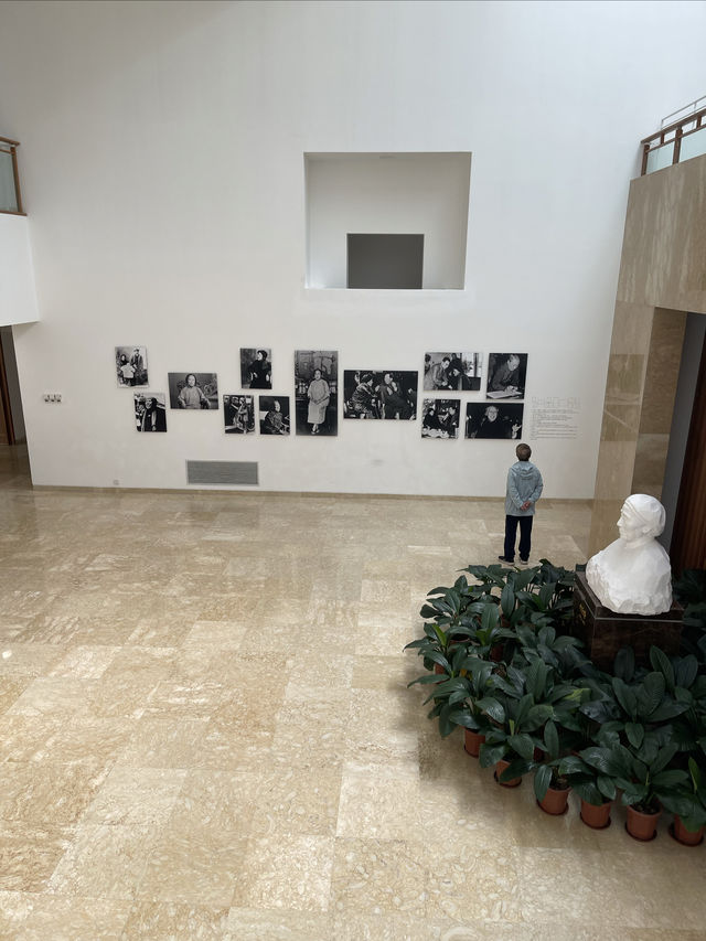 今日打卡高雅展覽館｜何香凝美術館