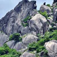 Visit Huangshan Mountain ⛰️ 🏔️ 