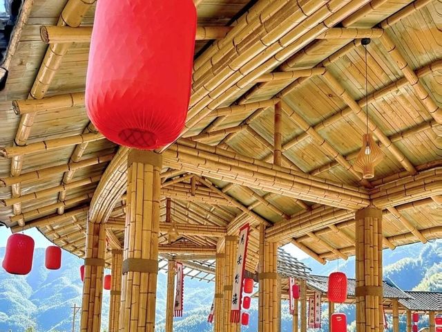 在廣東一處竹海秘境的世外桃源。